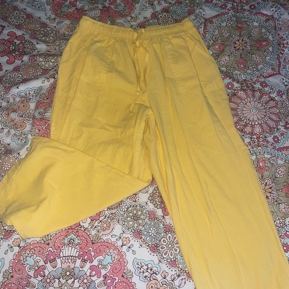 Yellow Matching Set - Picture 2 of 3